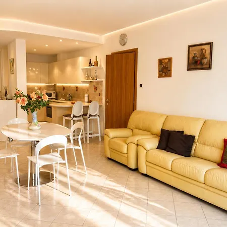 Tulipani 2, Tremezzina Apartman Tremezzo